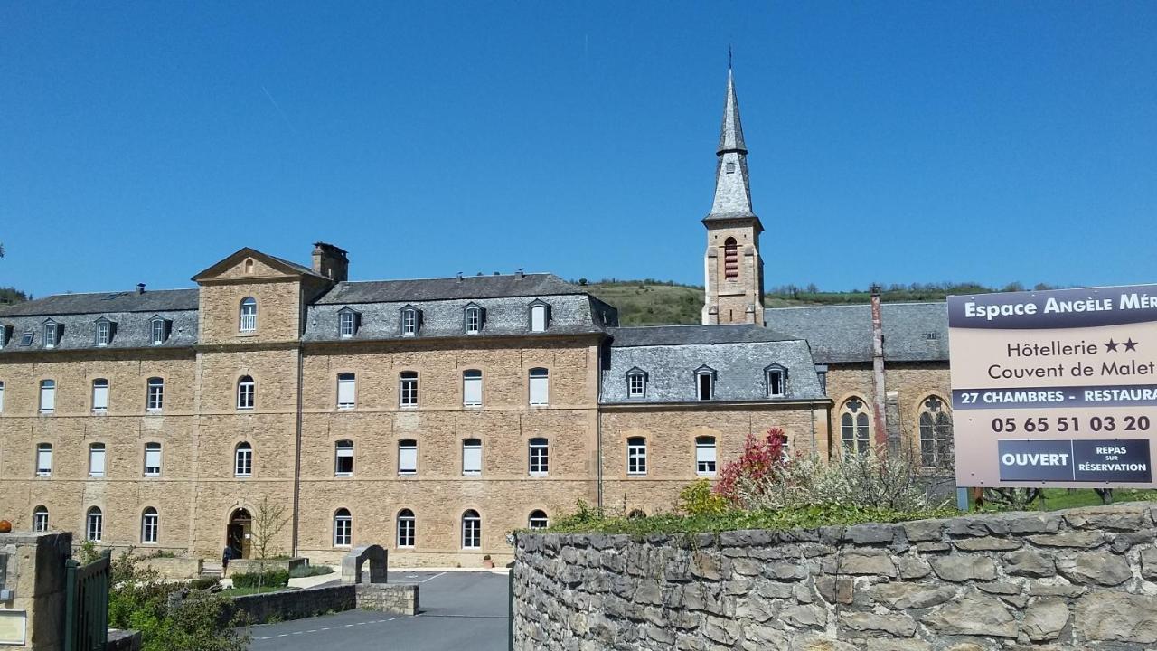 Hotel Accueil Du Couvent De Malet Saint-Côme-dʼOlt Exterior foto